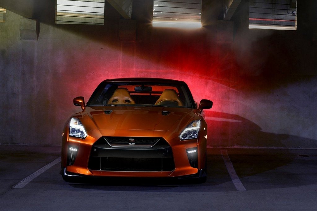 Fyrhjulsdriven sportcoupé Nissan GT-R