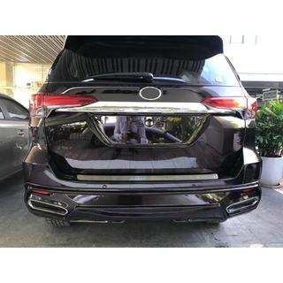 Faceliftkit (för årsmodell 2018) Toyota Fortuner 2015– foto 2