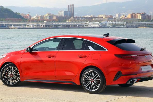 Bekanta dig med Kia ProCeed Sportwagon