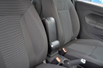 Renault Duster 2018–2024 Armstöd (monteras i mugghållaren) foto 4