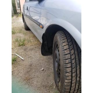 Främre stänkskydd Premium (1995-1999, 2 st) foto 4