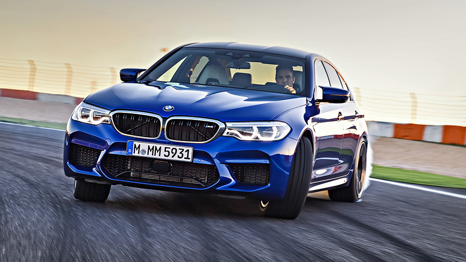 Test av sjätte generationens BMW M5-sedan