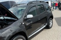 Dacia Duster 2008–2018 Vindavvisare för sidorutor (4 st, HIC) foto 2