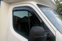 Opel Movano 2010–2021 Vindavvisare för sidorutor (2 st, HIC) foto 3
