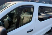 Fiat Talento 2016– Insticksmonterade vindavvisare (2 st, HIC) foto 1