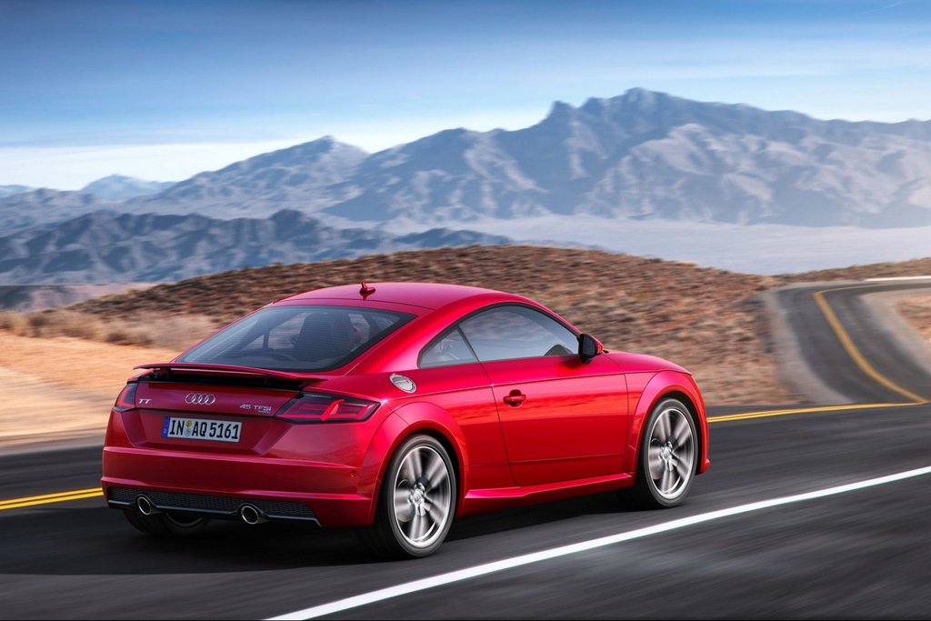 Uppdaterad modell Audi TT Coupe