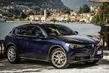 Test av den kompakta crossovern Alfa Romeo Stelvio foto 3