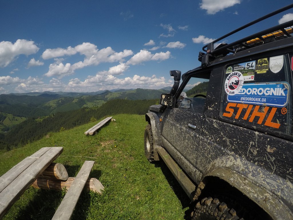 Offroad-tävling: deltävling i Ukrainas mästerskap RFC Off Road i Tjernivtsi