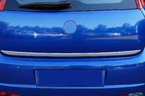 Fiat Punto Grande/EVO 2006–2018 Kromlist till baklucka (rostfritt stål) foto 1