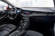 Test av femdörrars halvkombi Opel Astra K foto 8