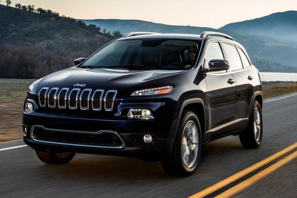 Recension av mellanstora crossovern Jeep Cherokee