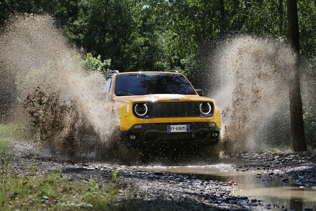 Uppdaterade crossovermodellen Jeep Renegade