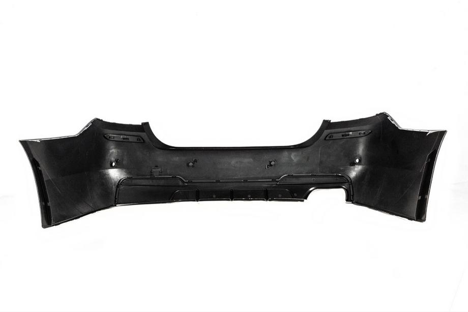 BMW 5-serien F10/F11 2010–2016 Bodykit (M-Performance LCI) Dubbla avgasutblås på ena sidan Foto 8