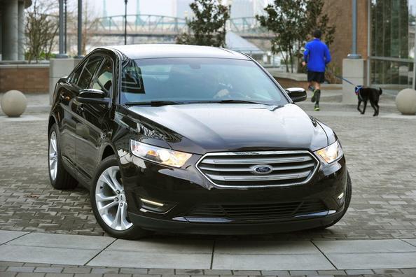 Recension av lyxsedanen Ford Taurus