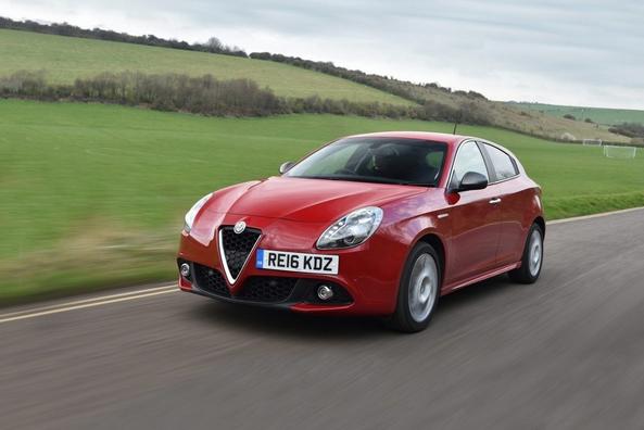 Faceliftad version av halvkombin Alfa Romeo Giulietta