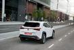 Premiumcrossover för stadskörning: Lexus UX 200 foto 4