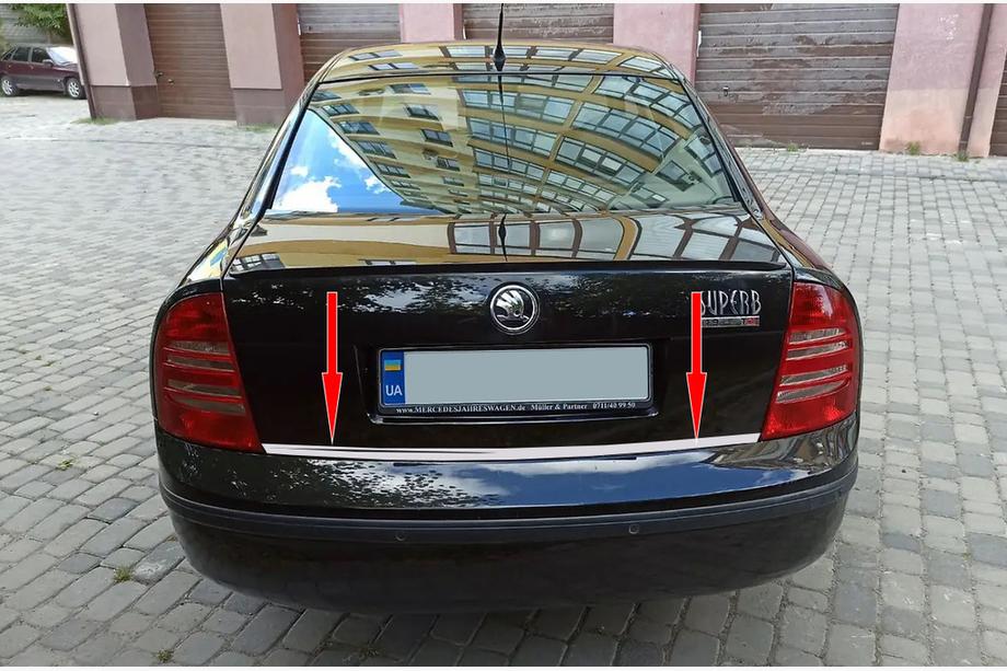 Skoda Superb 2001–2009 Kromlist till baklucka (rostfritt stål) Image