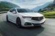 Faceliftad version av sedanen Acura TLX foto 10