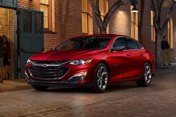 Test av nya generationens Chevrolet Malibu-sedan