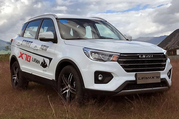 Test av stads-crossover Lifan X70