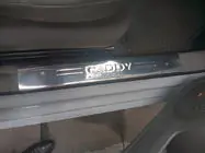 Volkswagen Caddy 2015–2020 Invändiga instegslister OmsaLine (4 st, rostfritt) foto 3
