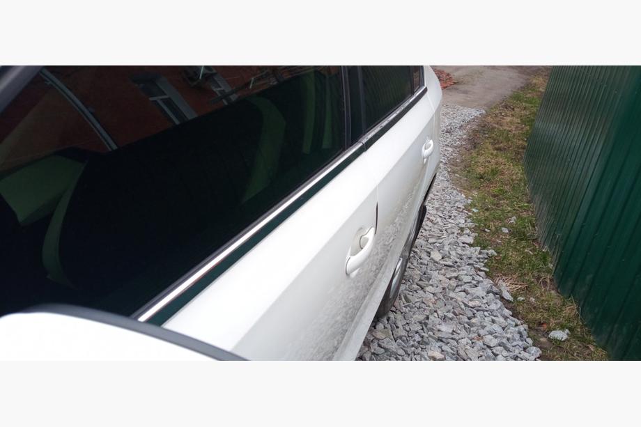 Volkswagen Jetta 2011–2018 Nedre fönsterlister (6 st, rostfritt) Foto 7