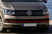 Volkswagen T6 2015–2024 Lister till stötfångargaller 2015-2019 (3 st, röd) foto 6