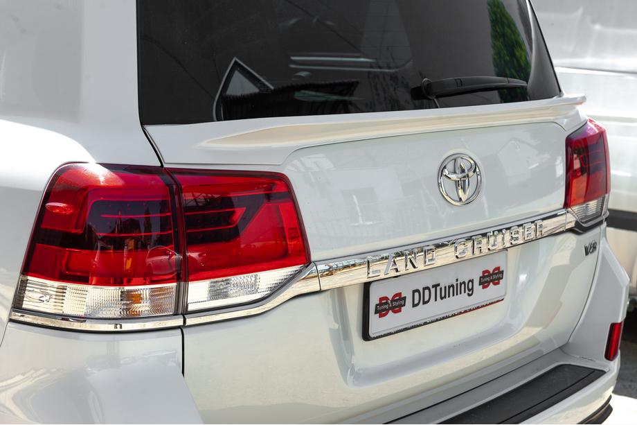 Toyota Land Cruiser 200 2007–2021 Spoiler WALD (nedre, 2016-2021) Image