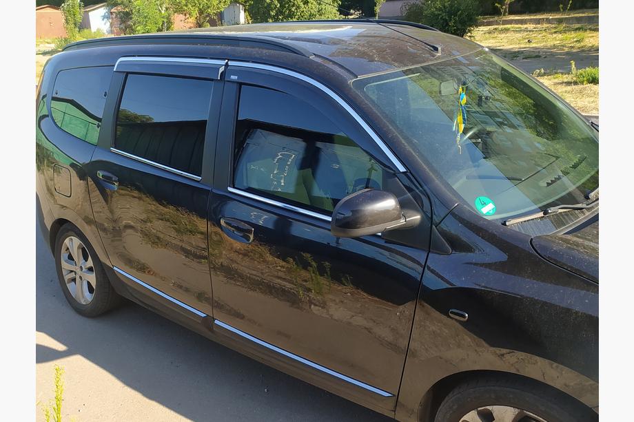 Dacia Lodgy 2012–2022 Vindavvisare med kromlist (4 st, Niken) Image