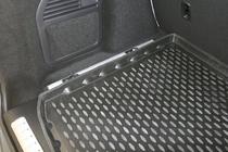 Range Rover Evoque 2012–2018 Gummimatta till bagagerum med adaptivt fästsystem (Novline) foto 3