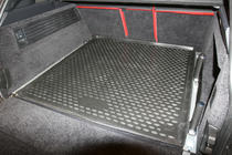 Range Rover IV L405 2013–2021 Gummimatta till bagageutrymmet (utan takrails) Novline, från introduktion foto 3