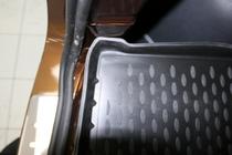 Renault Duster 2008–2017 Gummimatta till bagageutrymmet (Novline) crossover (4WD) foto 2