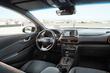 Test av den kompakta crossovern Hyundai Kona foto 6