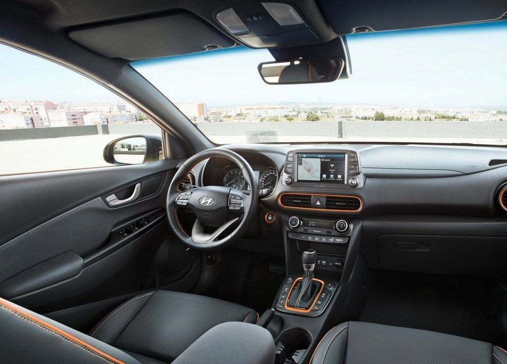Test av den kompakta crossovern Hyundai Kona