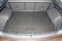 Volkswagen Tiguan 2016–2023 Gummimatta till bagageutrymme (Novline) crossover foto 2