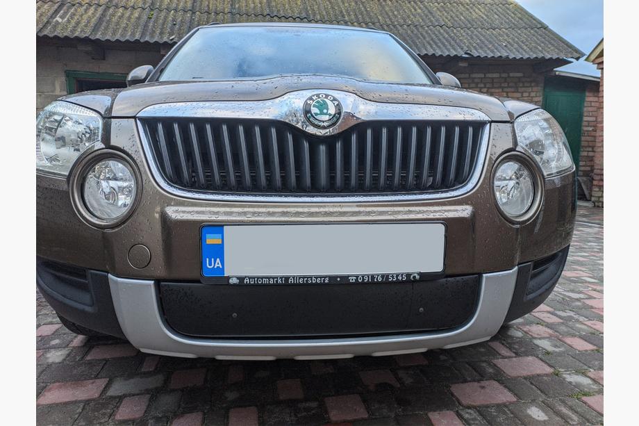 Skoda Yeti 2009–2017 Vintertäckning för grill (nedre, 2009-2013) Image