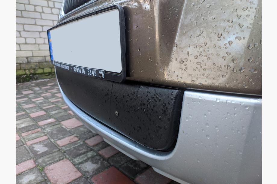 Skoda Yeti 2009–2017 Vintertäckning för grill (nedre, 2009-2013) Matt Foto 4