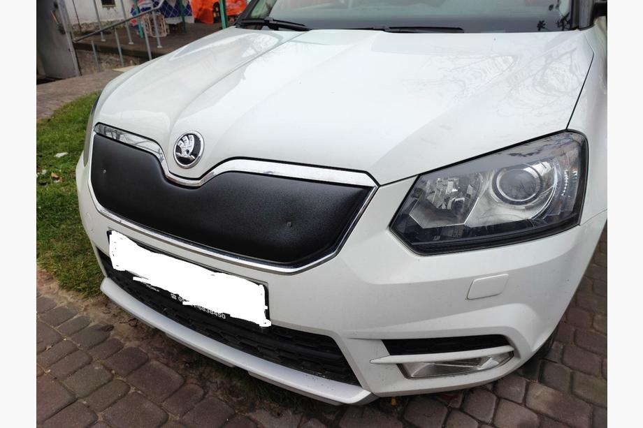 Skoda Yeti 2009–2017 Vinterfront till grill (övre, 2013+) Image