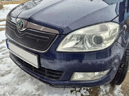 Skoda Roomster 2006–2015 Vintertäckning för grillen (2010+, övre) foto 2