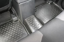 Mitsubishi L200 2015–2024 3D gummimattor för kupén (4 st, Novline) Budgetutförande foto 2