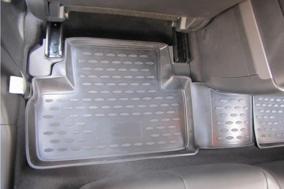 Mazda CX-7 2006–2012 (2010↗) Gummimattor till kupén (4 st, Novline) Foto 3
