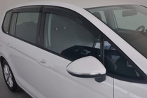 Volkswagen Touran 2015– Vindavvisare för sidorutor (4 st, HIC) foto 3