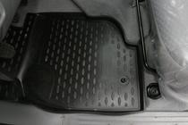 Toyota Hilux 2006–2015 (2008↗) Gummimattor till kupén (4 st, Novline) foto 2