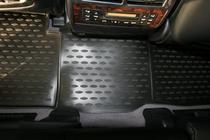 Toyota Land Cruiser 200 2007–2021 Gummimattor för kupén (Novline, 2012-2015) foto 2