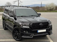 Toyota Land Cruiser 200 2007–2021 Karosskit 2016↗ (TRD 2021) Vit färg foto 11