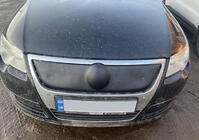 Volkswagen Passat B6 2006–2012 Vintertäckning för kylargrill (övre) matt foto 2