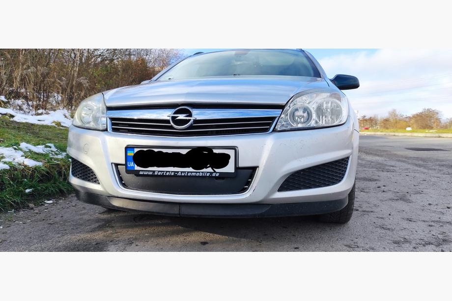 Opel Astra H 2004–2013 Vinterfront (2004-2007) Image