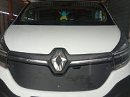 Renault Trafic 2015– Vintertäckning för grill (2015-2020) Matt foto 2
