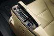 Fullstor lyxminibuss Toyota Alphard foto 10