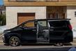 Fullstor lyxminibuss Toyota Alphard foto 6